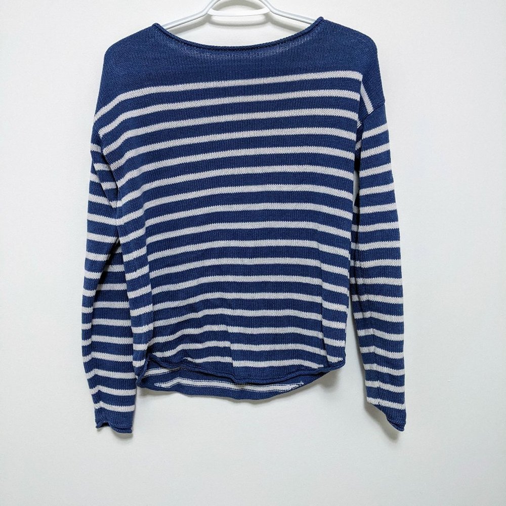 Old Navy Blue & White Stripe Sweater – Relaxed Fit